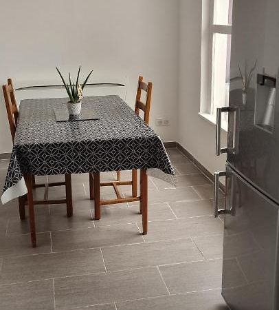 Апартаменты Maison Meublee 6 Personnes Cappelle-la-Grande Экстерьер фото